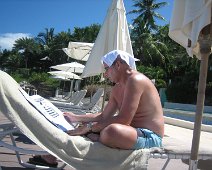 Antigua 055  Time to read the paper and do the crossword